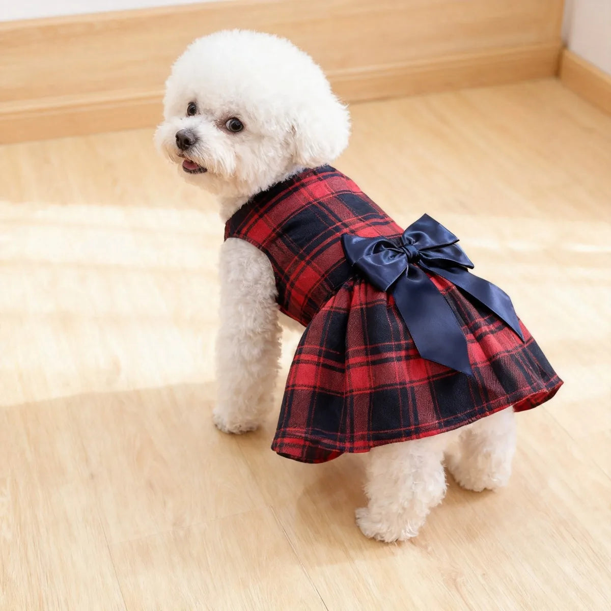Cat and Dog Clothing, Large Plaid British Style Double-layer Bow Dress Suitable for Wearing Dog Clothing All Year Round, Pet Dog