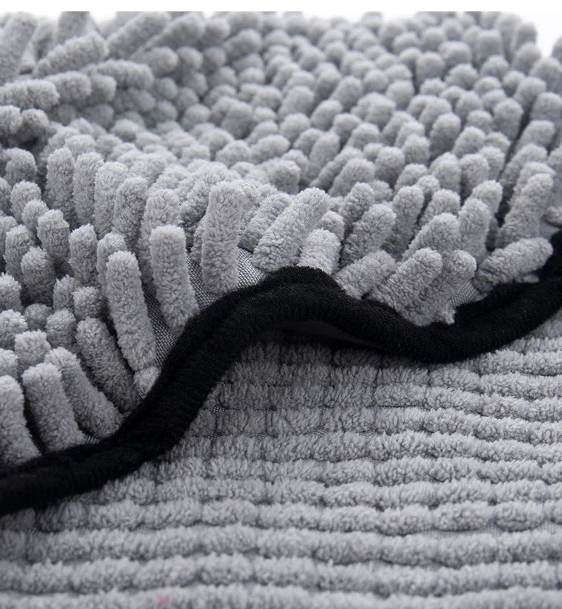 Super absorbent and quick-drying pet dog towel, cat bathing towel, special for large dogs like Teddy and Golden Retriever